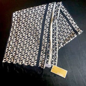 NWT Michael Kors branded scarf in black and white
